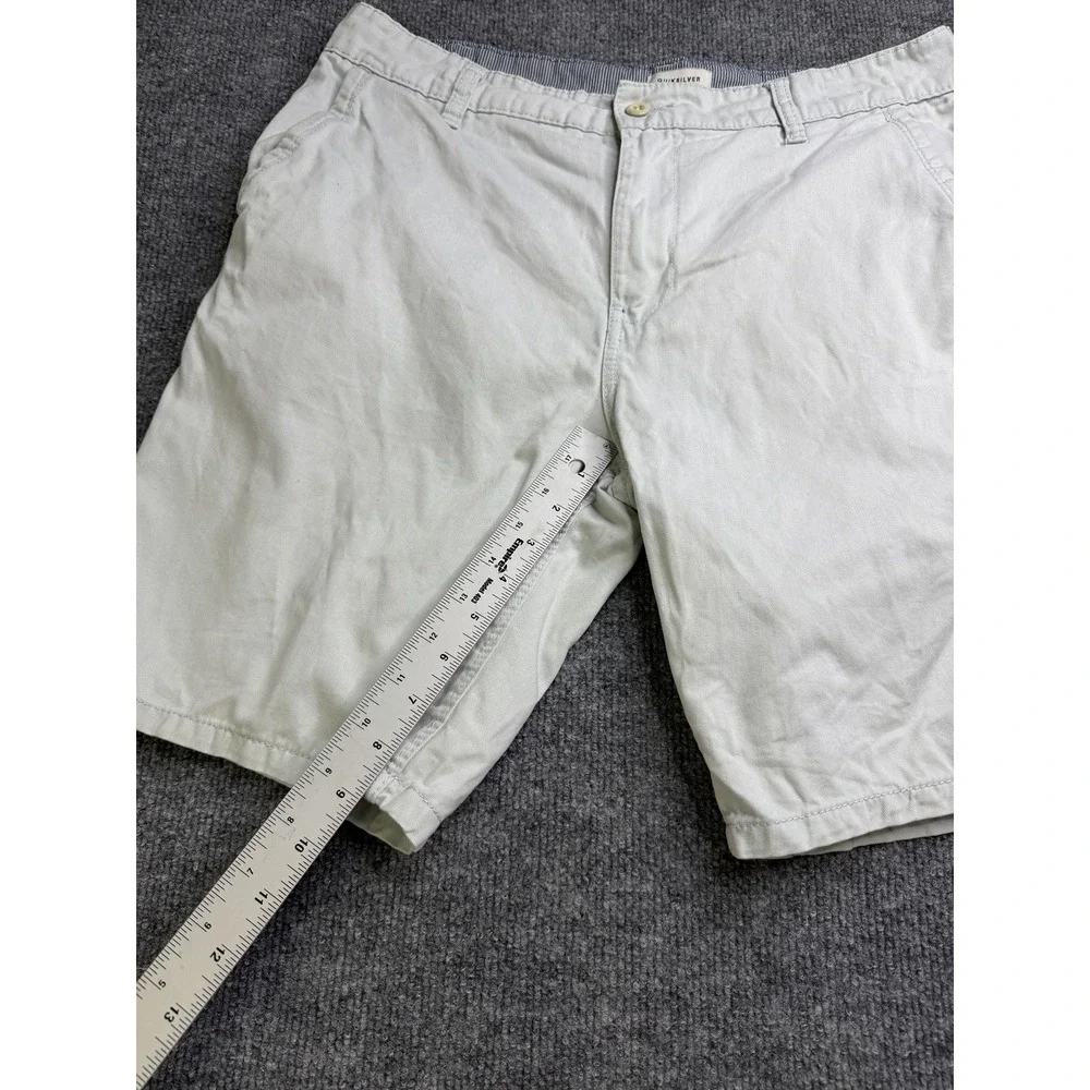 Quicksilver Flat Front Chino Shorts Men Straight Fit  100% Cotton Golf Casual 32
